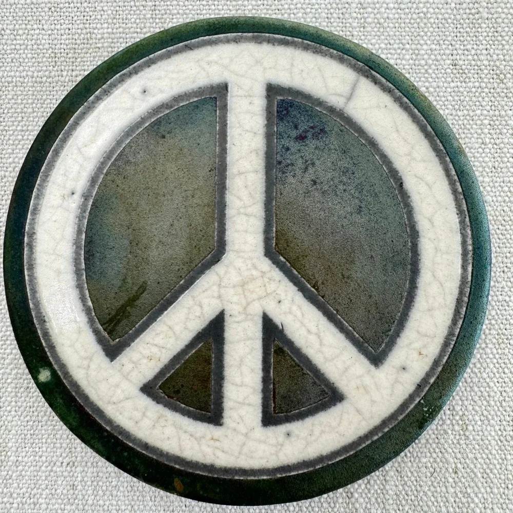 Jeremy Diller Raku Pottery Peace Sign Coaster Trivet Signed Handmade 4